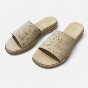 Clarks Cloudsteppers Women Beige Perforated Slide Sandals Wedge Platform Size 11
